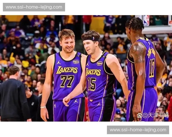 宿命对决，星光璀璨：湖人vs太阳2017，一场关于篮球荣光的追逐